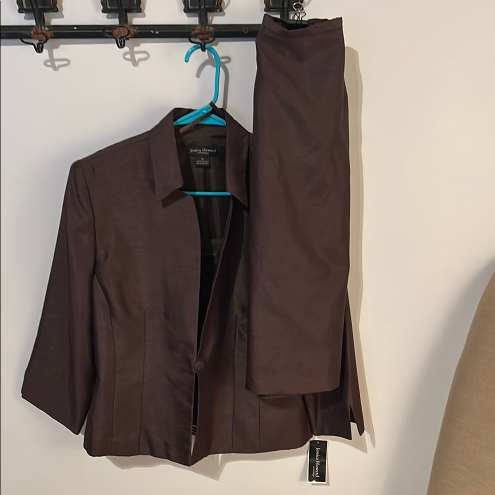 Jessica Howard Brown 3 piece Dress Elegant Design